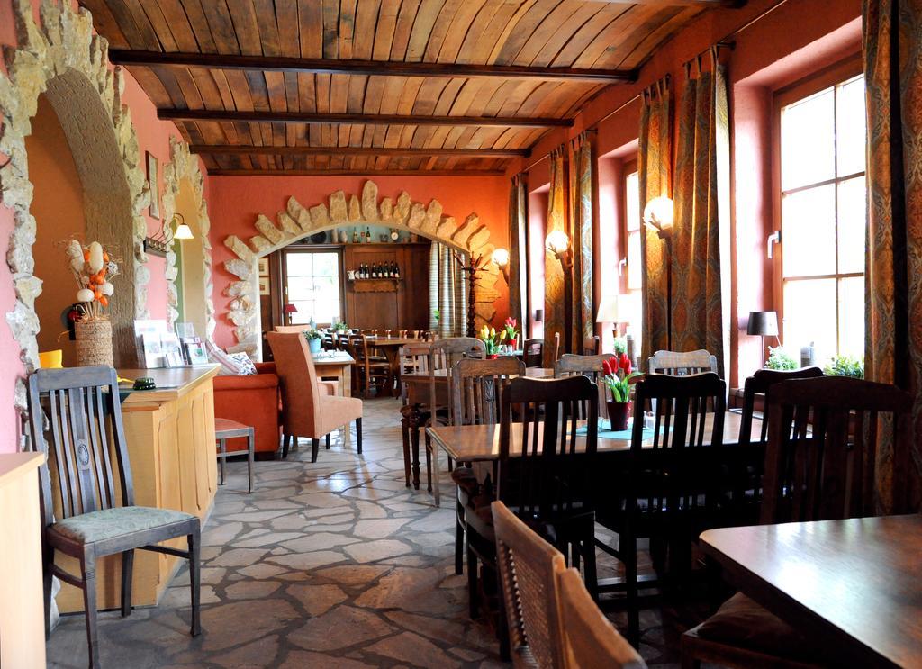 Ferienwohnung Weingut Kloster Pforta 나움부르크 객실 사진